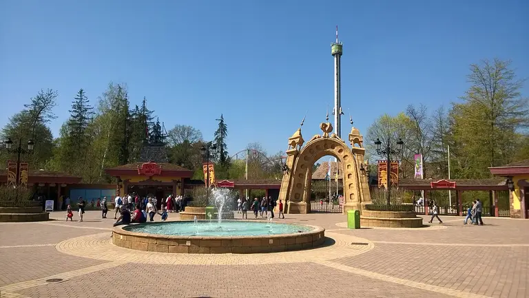Eingang des Holiday Park (Plopsaland) in Haßloch